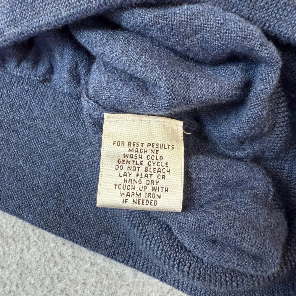 Peter Millar VNeck Pullover Sweater Long Sleeve Blue Merino Wool Mens Size Large